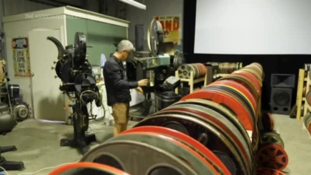 Vintage cinema projection equipment makes a comeback in Australia